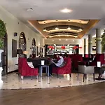Errigal Hotel 4*