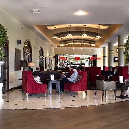 Errigal Hotel 4*