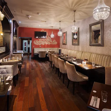 Hotel Errigal 4*