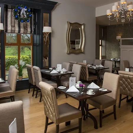 Errigal Hotel 4*