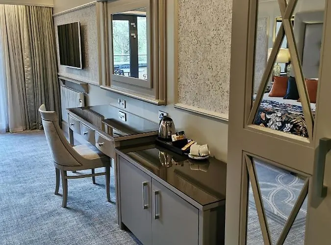 Errigal מלון Cootehill