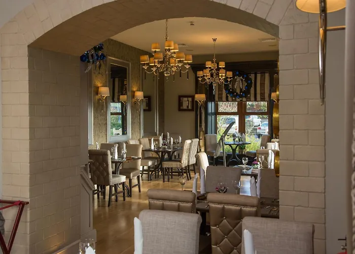 Errigal Hotel 4*