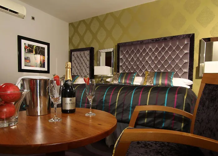 Errigal 4* Cootehill