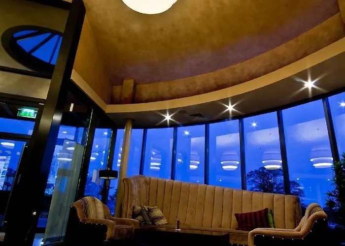 Errigal 4* Cootehill